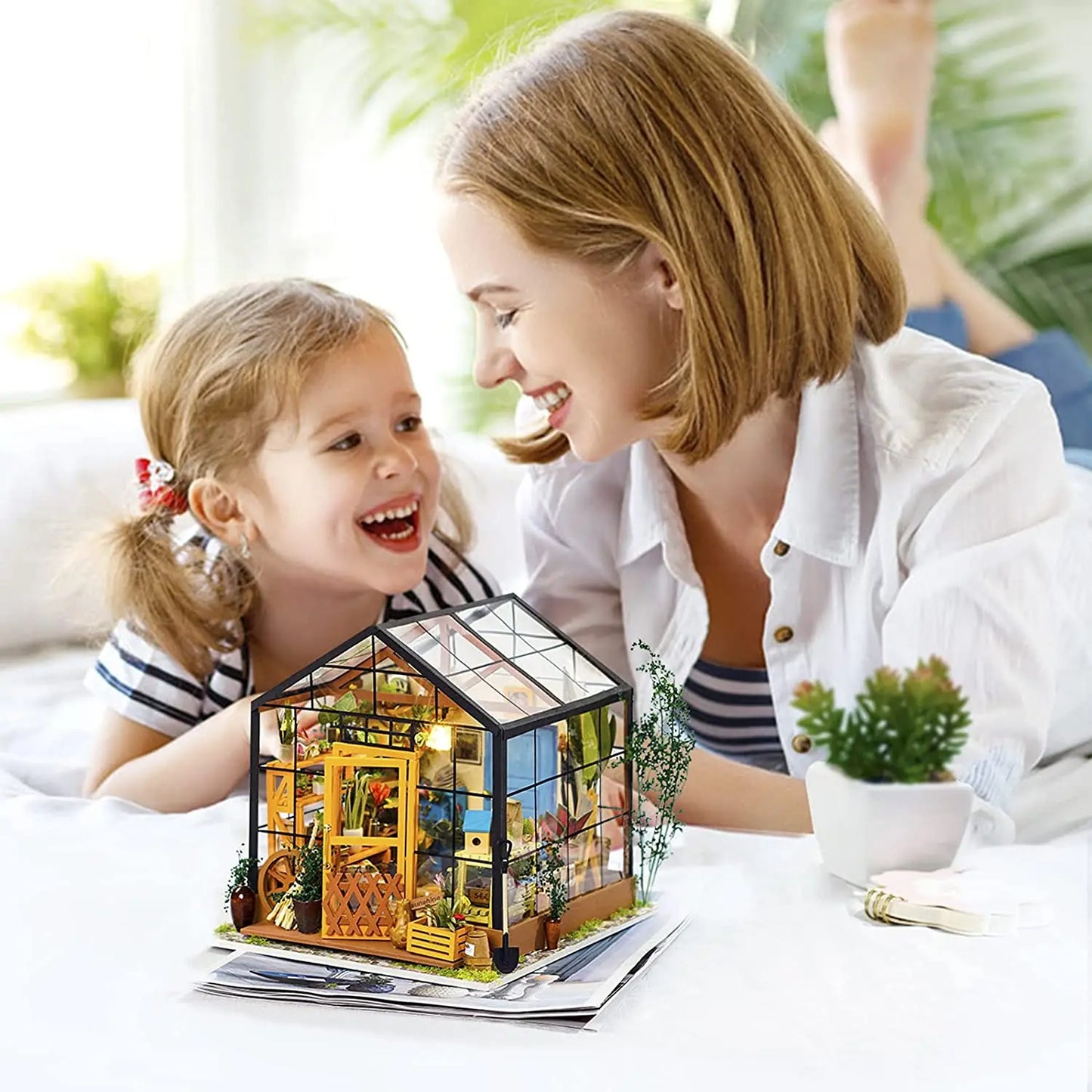 Robotime Kids DIY Dollhouse