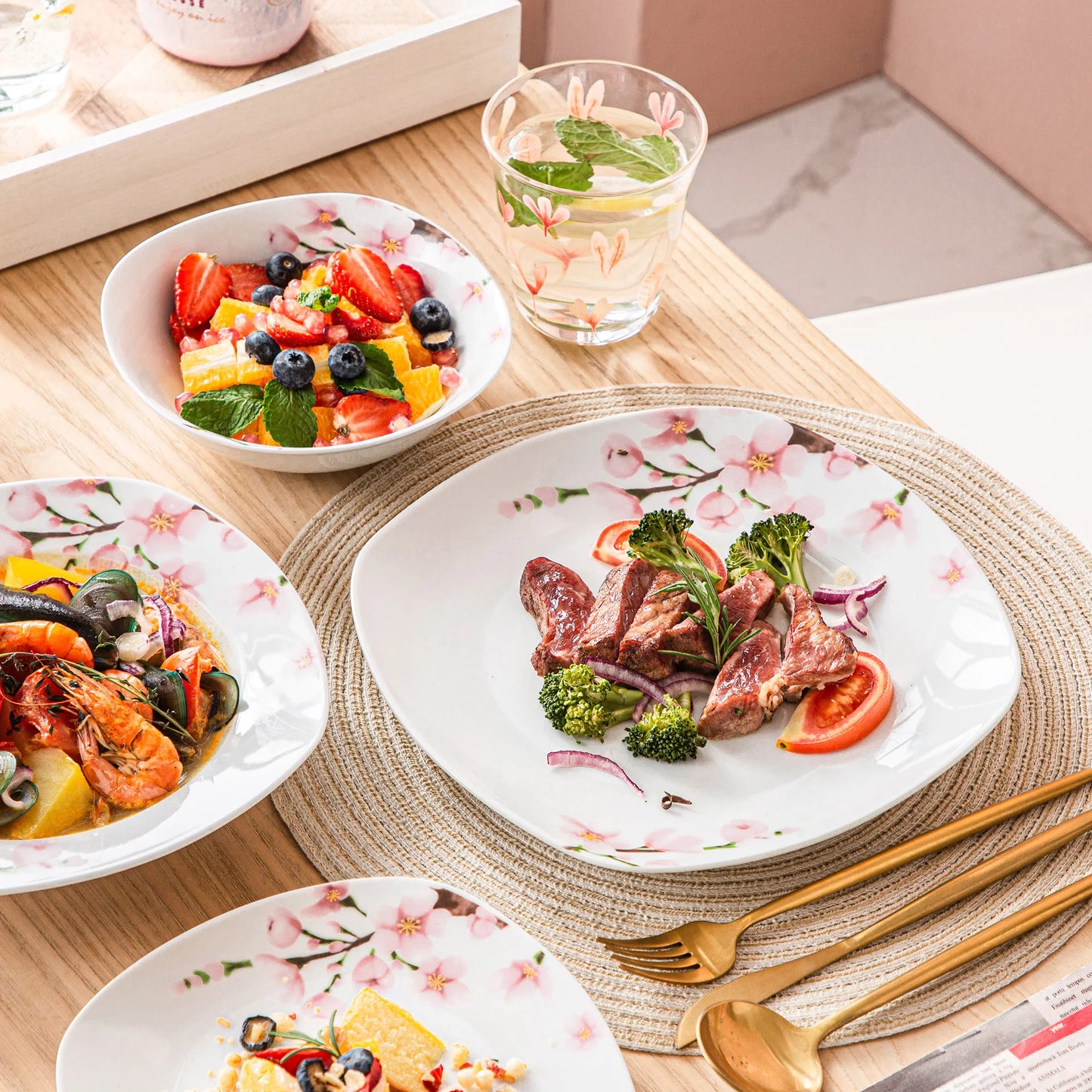 VEWEET Porcelain Dinnerware Sets