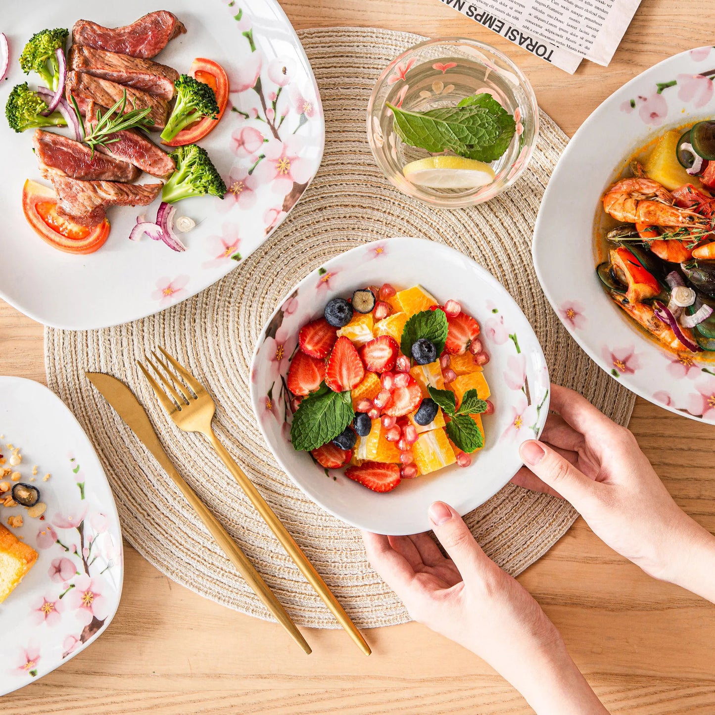 VEWEET Porcelain Dinnerware Sets