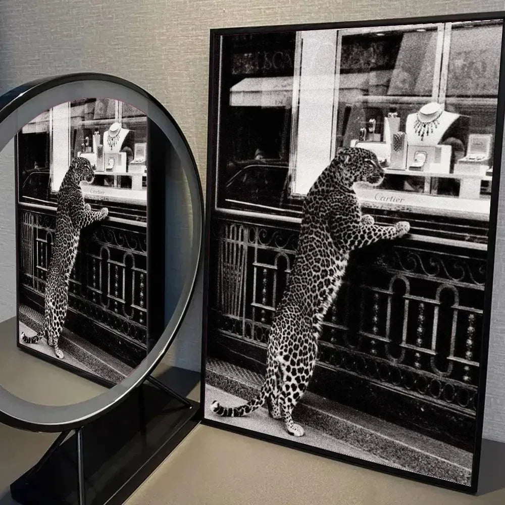 Black & White Fashion Leopard Canvas